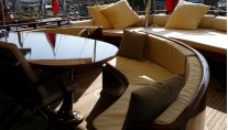 Zephyria II -  aft seating dining
